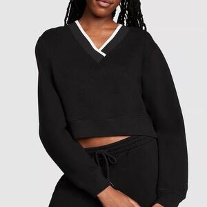 PINK Black with White Stripe V-Neck Cropped Sweater Small Victoria’s Secret